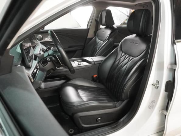 Chery Arrizo 8 с пробегом 2023 года, цена 1 929 000 рублей, 76256 км, седан, Автокод Объявления