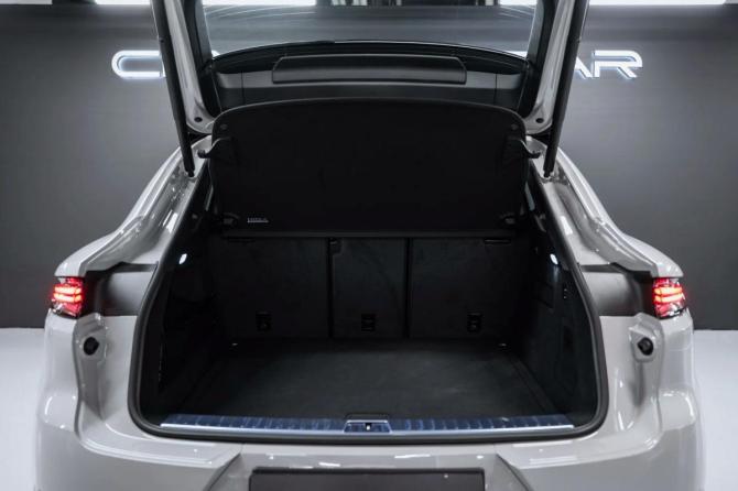 Новый Porsche Cayenne III Рестайлинг 2025 года, цена 22 700 000 рублей, внедорожник, Автокод Объявления