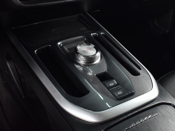 Haval Jolion I Рестайлинг с пробегом 2024 года, цена 1 835 995 рублей, 58092 км, внедорожник, Автокод Объявления