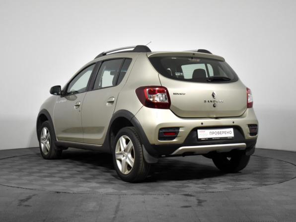 Renault Sandero II с пробегом 2016 года, цена 970 000 рублей, 146092 км, хэтчбек, Автокод Объявления