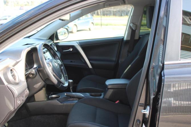 Toyota RAV4 IV (XA40) с пробегом 2015 года, цена 1 840 000 рублей, 105883 км, внедорожник, Автокод Объявления
