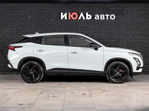 Omoda C5 I с пробегом 2023 года, цена 1 780 000 рублей, 25902 км, внедорожник, Автокод Объявления