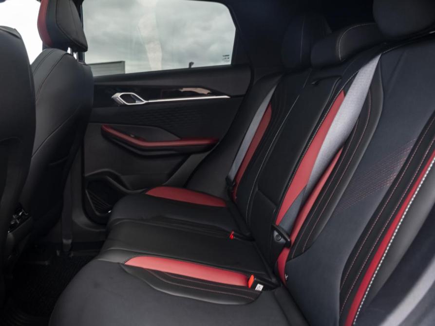 Geely Coolray I Рестайлинг Москва  - изображение 16