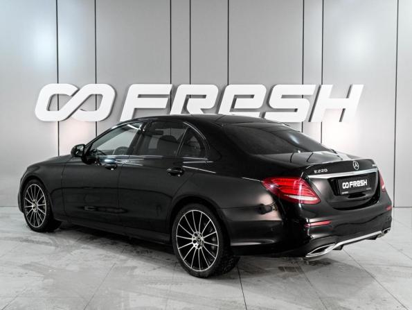 Mercedes-Benz E-Класс V (W213 S213 C238) с пробегом 2018 года, цена 2 849 000 рублей, 179252 км, седан, Автокод Объявления