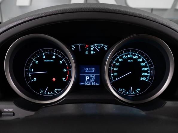 Toyota Land Cruiser 200 Series с пробегом 2007 года, цена 3 164 000 рублей, 402182 км, внедорожник, Автокод Объявления