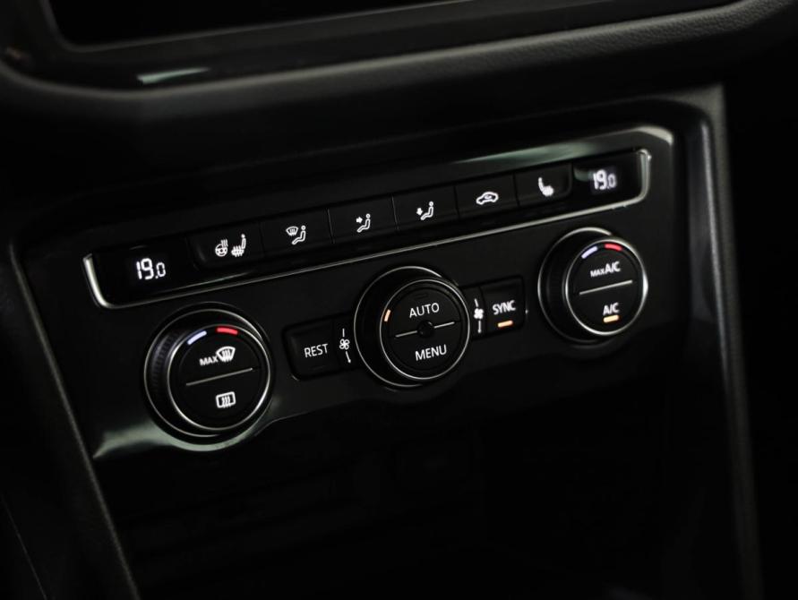 Volkswagen Tiguan II Санкт-Петербург  - изображение 18