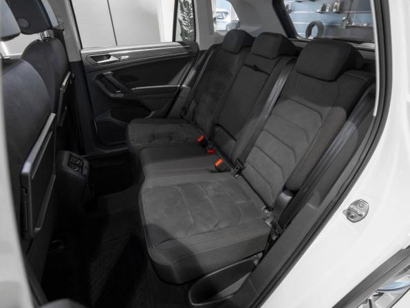Volkswagen Tiguan II с пробегом 2018 года, цена 2 645 000 рублей, 148538 км, внедорожник, Автокод Объявления
