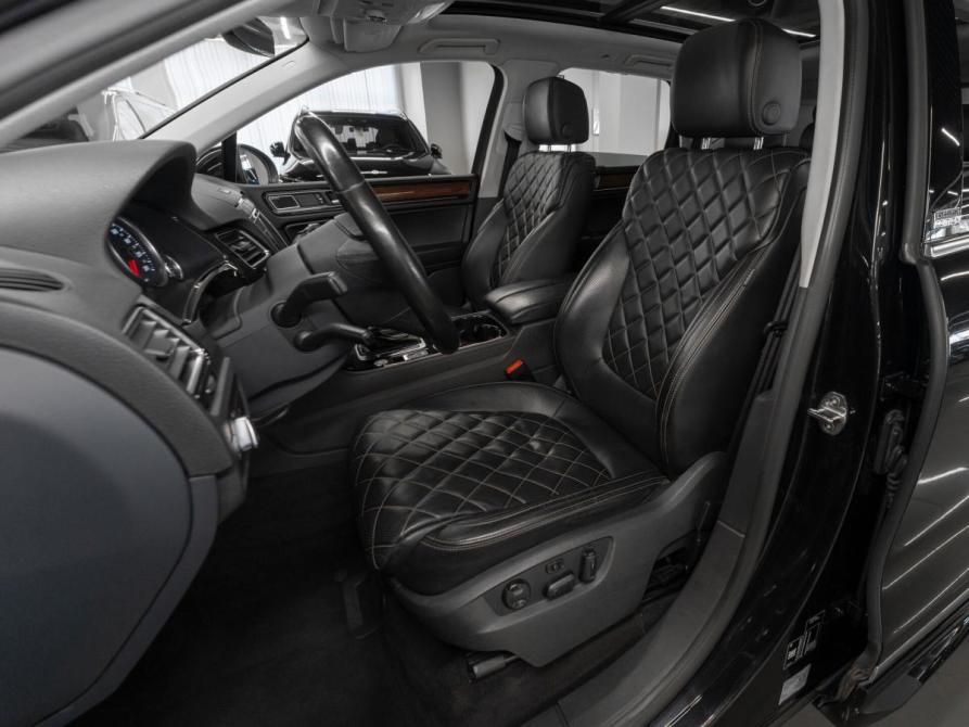 Volkswagen Touareg II Рестайлинг Москва  - изображение 9