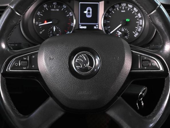 Skoda Octavia III (A7) с пробегом 2014 года, цена 1 279 000 рублей, 182423 км, лифтбек, Автокод Объявления