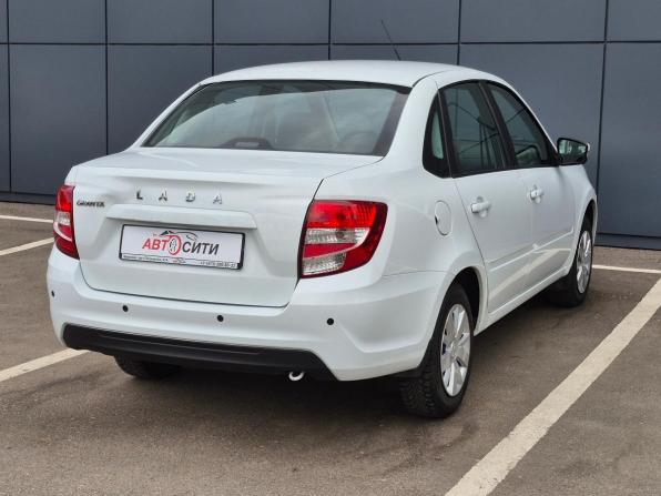 Lada (ВАЗ) Granta I Рестайлинг с пробегом 2022 года, цена 760 000 рублей, 55000 км, седан, Автокод Объявления