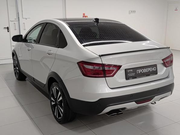 Lada (ВАЗ) Vesta I с пробегом 2021 года, цена 1 236 000 рублей, 102126 км, седан, Автокод Объявления