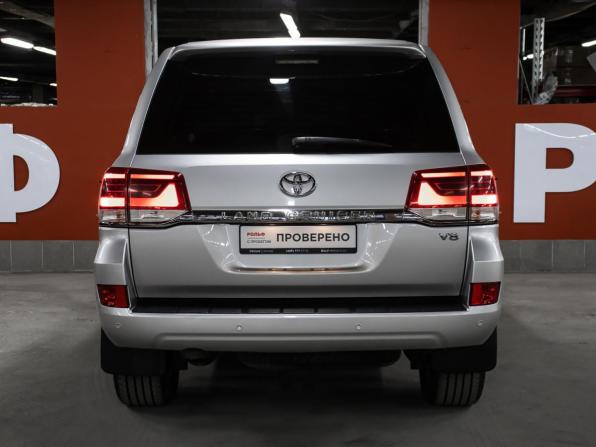 Toyota Land Cruiser 200 Series Рестайлинг 2 с пробегом 2015 года, цена 5 198 000 рублей, 219139 км, внедорожник, Автокод Объявления