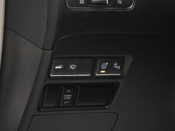 Infiniti QX80 I с пробегом 2014 года, цена 2 645 000 рублей, 247000 км, внедорожник, Автокод Объявления