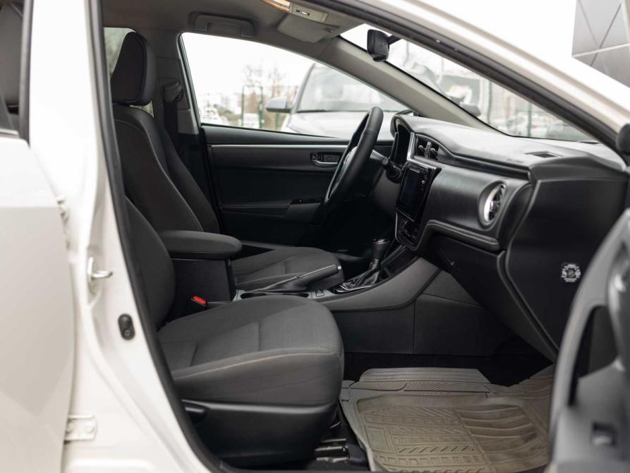 Toyota Corolla XI (E160 E170 E180) Рестайлинг 1 Новосибирск  - изображение 20