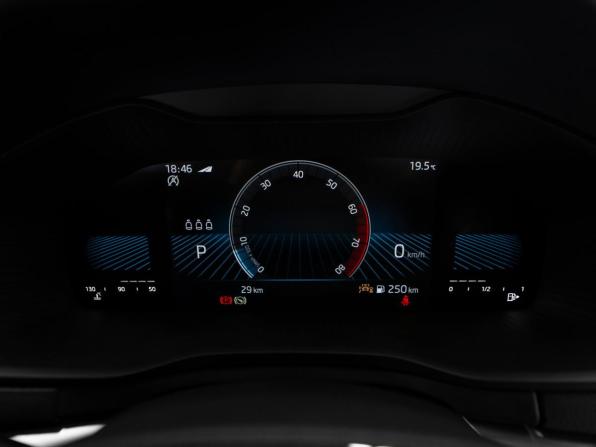 Skoda Karoq I с пробегом 2025 года, цена 3 450 000 рублей, 20 км, внедорожник, Автокод Объявления