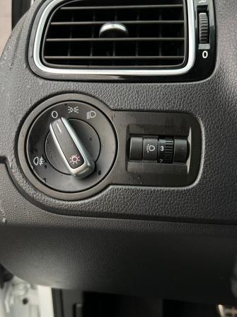 Volkswagen Polo V Рестайлинг с пробегом 2018 года, цена 1 410 000 рублей, 85900 км, седан, Автокод Объявления