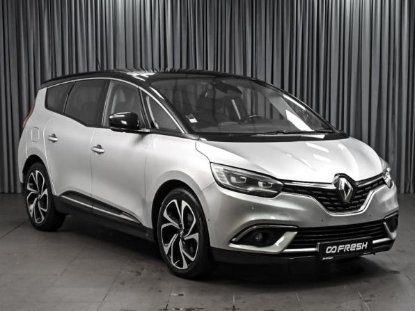 Renault Scenic IV с пробегом 2019 года, цена 1 668 000 рублей, 105912 км, компактвэн, Автокод Объявления