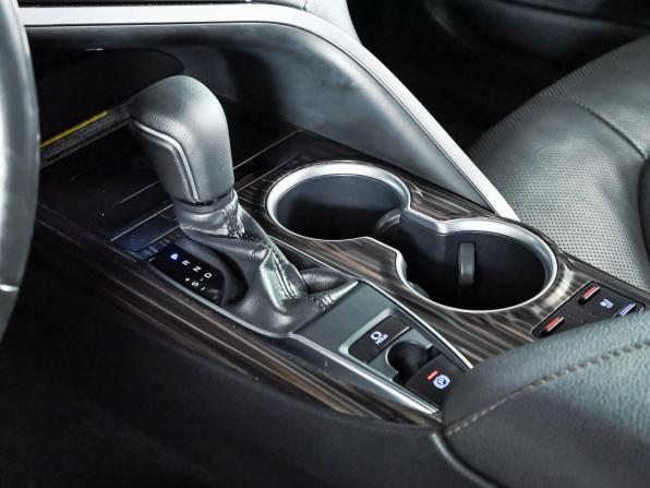 Toyota Camry VIII (XV70) с пробегом 2019 года, цена 3 120 000 рублей, 112735 км, седан, Автокод Объявления