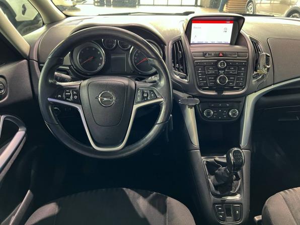 Opel Zafira C с пробегом 2014 года, цена 995 000 рублей, 228400 км, компактвэн, Автокод Объявления