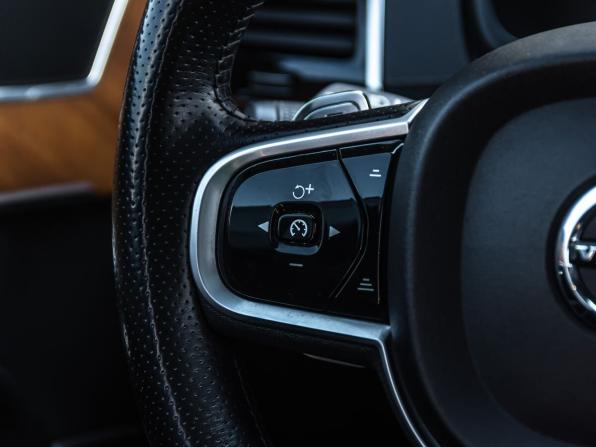 Volvo XC90 II с пробегом 2018 года, цена 3 780 000 рублей, 141401 км, внедорожник, Автокод Объявления