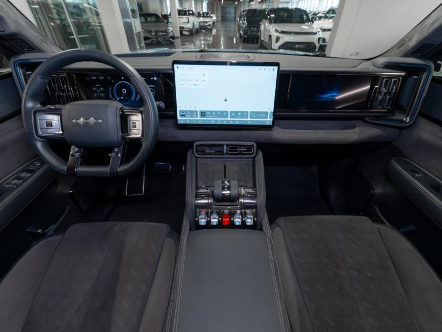 BYD FangChengBao Leopard 5 I Москва  - изображение 8