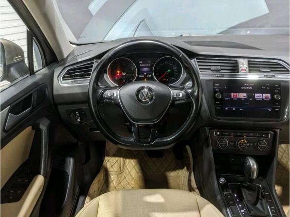 Volkswagen Tiguan II с пробегом 2019 года, цена 1 940 000 рублей, 209000 км, внедорожник, Автокод Объявления