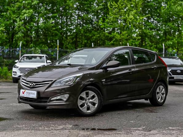 Hyundai Solaris I Рестайлинг с пробегом 2015 года, цена 938 000 рублей, 125007 км, седан, Автокод Объявления