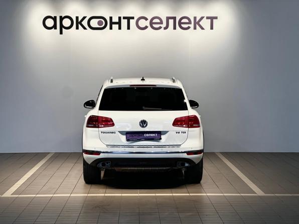 Volkswagen Touareg II Рестайлинг с пробегом 2017 года, цена 2 730 000 рублей, 228061 км, внедорожник, Автокод Объявления