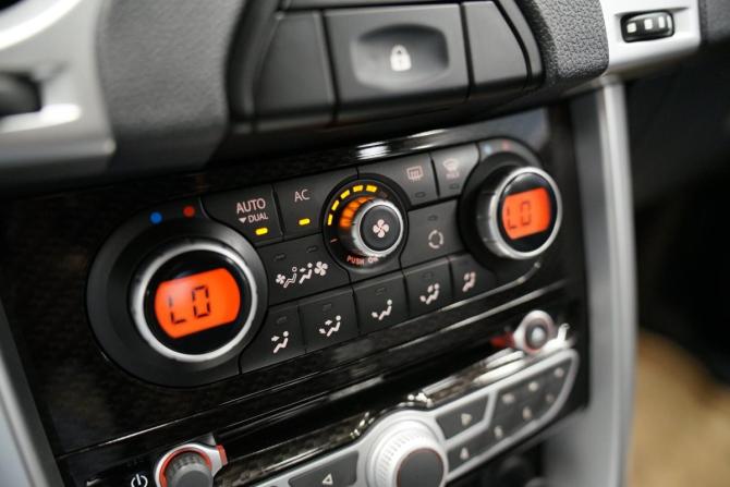 Renault Koleos I Рестайлинг с пробегом 2012 года, цена 1 099 000 рублей, 164300 км, внедорожник, Автокод Объявления