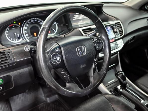 Honda Accord IX с пробегом 2013 года, цена 1 290 000 рублей, 319950 км, седан, Автокод Объявления