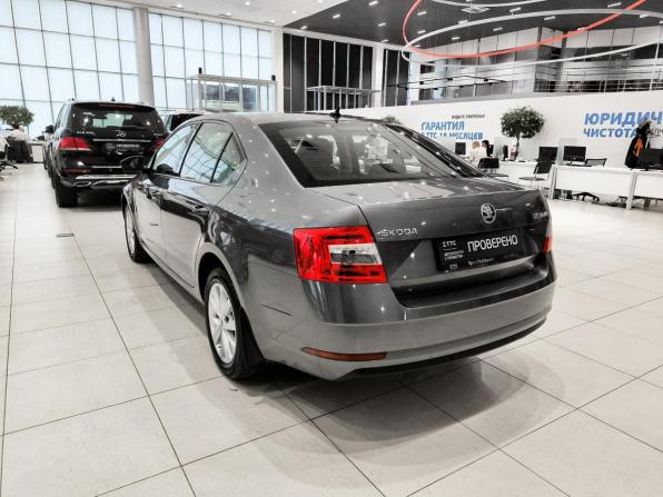 Skoda Octavia III (A7) Рестайлинг с пробегом 2017 года, цена 1 780 000 рублей, 151500 км, лифтбек, Автокод Объявления