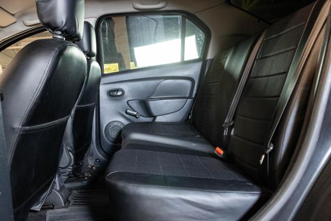 Renault Logan II с пробегом 2015 года, цена 600 000 рублей, 185693 км, седан, Автокод Объявления