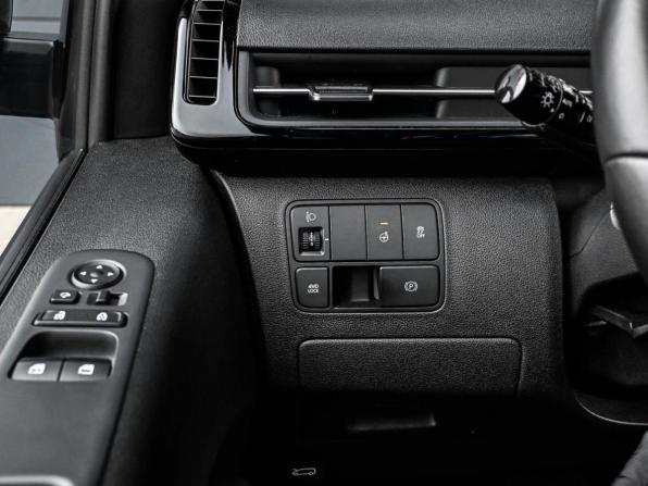 Hyundai Staria I с пробегом 2021 года, цена 5 199 000 рублей, 28540 км, минивэн, Автокод Объявления