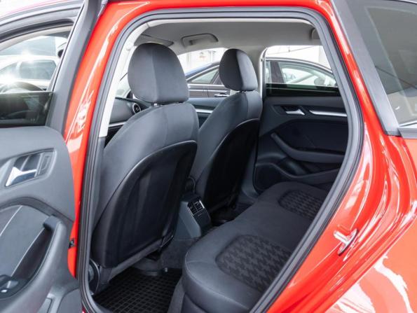 Audi A3 III (8V) с пробегом 2013 года, цена 1 399 000 рублей, 159992 км, хэтчбек, Автокод Объявления