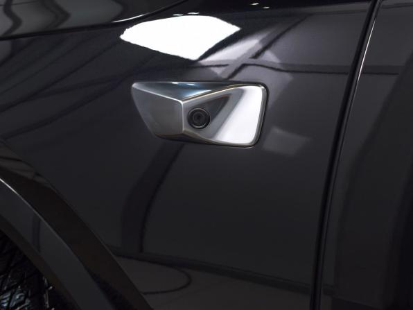 Li Auto (Lixiang) L7 I с пробегом 2023 года, цена 4 499 995 рублей, 162922 км, внедорожник, Автокод Объявления