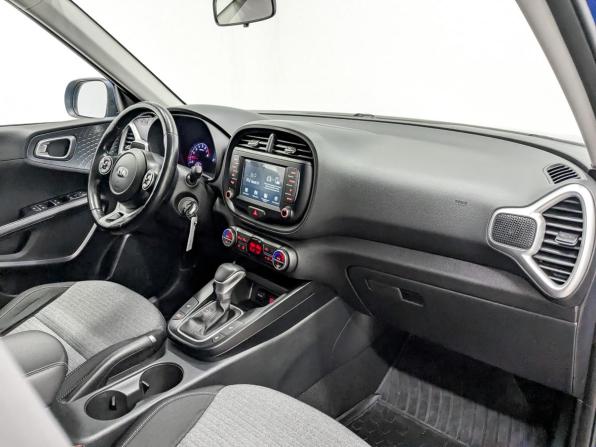 Kia Soul III с пробегом 2020 года, цена 1 955 000 рублей, 96669 км, хэтчбек, Автокод Объявления