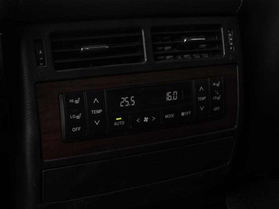 Toyota Land Cruiser 200 Series Рестайлинг 2 Москва  - изображение 22