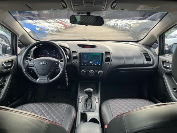 Kia Cerato III с пробегом 2015 года, цена 990 000 рублей, 257195 км, седан, Автокод Объявления