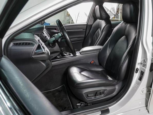 Toyota Camry VIII (XV70) с пробегом 2019 года, цена 2 349 000 рублей, 172729 км, седан, Автокод Объявления