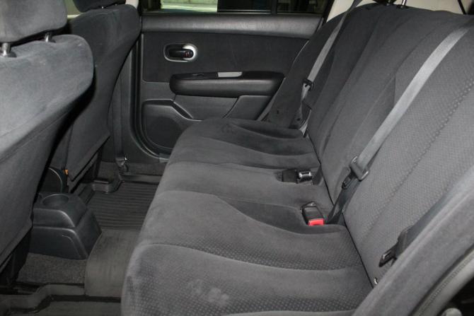 Nissan Tiida I Рестайлинг с пробегом 2011 года, цена 649 000 рублей, 195978 км, хэтчбек, Автокод Объявления