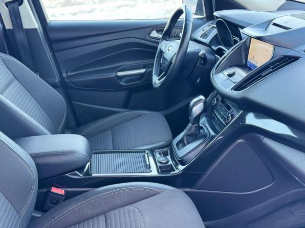 Ford Kuga II Рестайлинг с пробегом 2019 года, цена 1 675 000 рублей, 86000 км, внедорожник, Автокод Объявления
