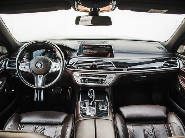 BMW 7 серии VI (G11/G12) Рестайлинг с пробегом 2019 года, цена 5 990 000 рублей, 98326 км, седан, Автокод Объявления