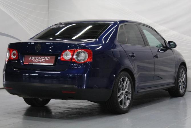 Volkswagen Jetta V с пробегом 2010 года, цена 609 000 рублей, 251464 км, седан, Автокод Объявления
