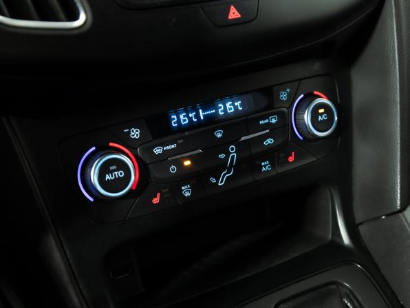 Ford Focus III Рестайлинг с пробегом 2019 года, цена 1 150 000 рублей, 124188 км, универсал, Автокод Объявления