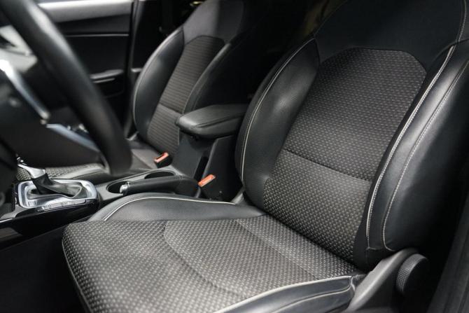 Kia Ceed III с пробегом 2019 года, цена 1 790 000 рублей, 110297 км, универсал, Автокод Объявления