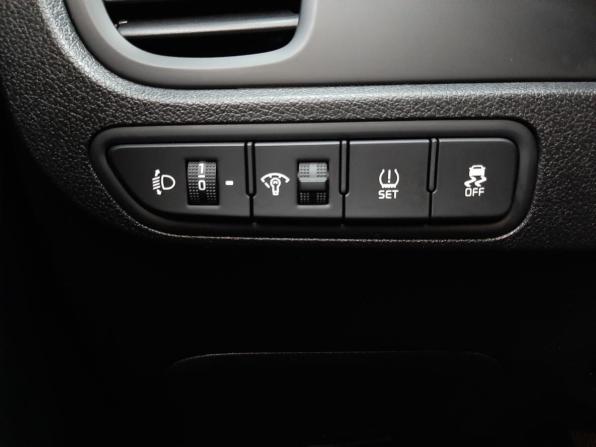 Kia Rio IV с пробегом 2020 года, цена 1 730 000 рублей, 28098 км, седан, Автокод Объявления