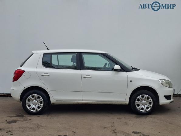 Skoda Fabia II Рестайлинг с пробегом 2012 года, цена 525 000 рублей, 75500 км, хэтчбек, Автокод Объявления