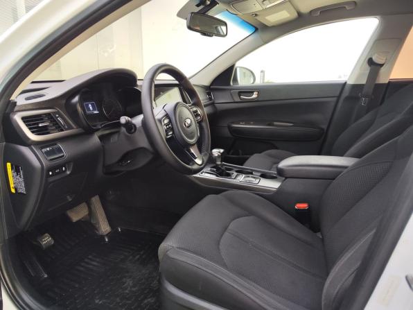 Kia Optima IV с пробегом 2016 года, цена 1 715 000 рублей, 174235 км, седан, Автокод Объявления