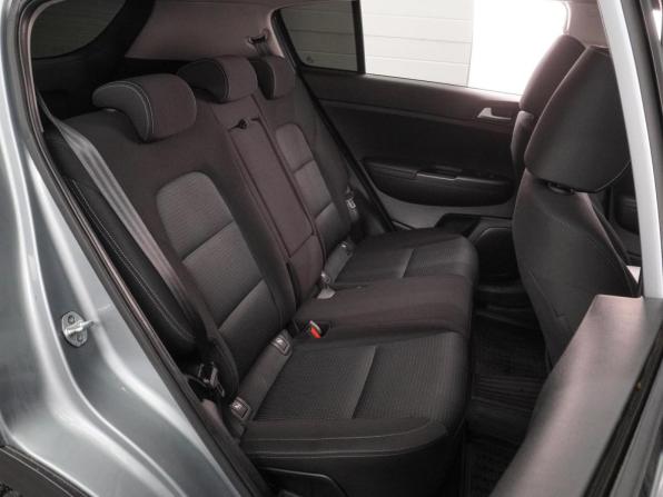 Kia Sportage IV Рестайлинг с пробегом 2019 года, цена 2 299 000 рублей, 142180 км, внедорожник, Автокод Объявления