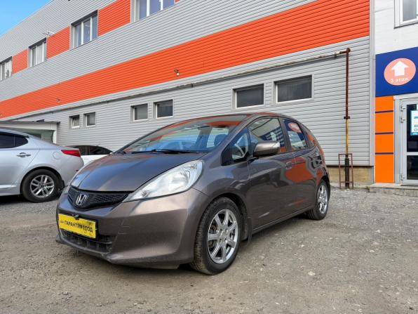 Honda Jazz II Рестайлинг с пробегом 2012 года, цена 719 000 рублей, 195000 км, хэтчбек, Автокод Объявления